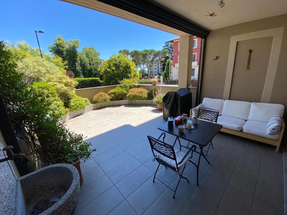 Alpi Giulie Apartment Verbania Bagian luar foto